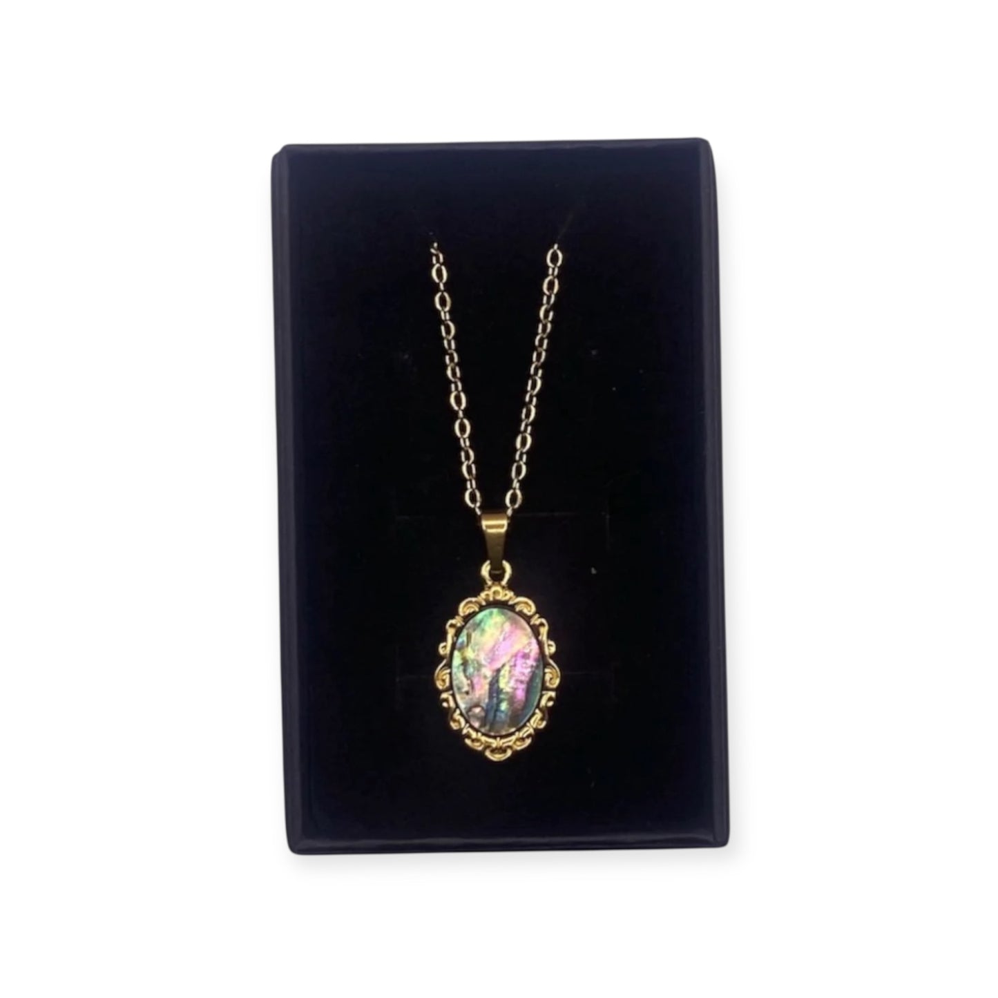 ADJUSTABLE VIBRANT AOTEAROA PĀUA NECKLACE OVAL DESIGN 18K GOLD PLATED