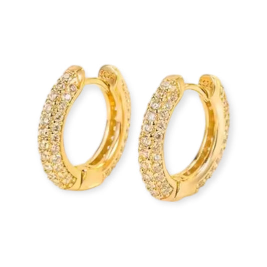 IMMI HUGGIE EARRINGS - 18K GOLD PLATED DIAMOND CUBIC ZIRCONIA