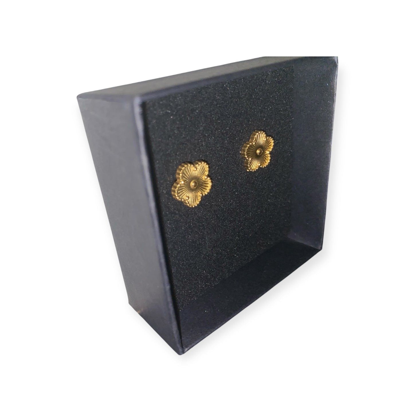 MOTHER OF PEARLS CLOVER EARRINGS - 18K GOLD PLATED